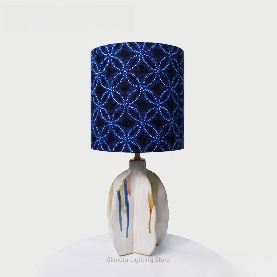Home Textiles Importers In Usa - 리버티 패브릭 테이블 램프: 중세 디자인의